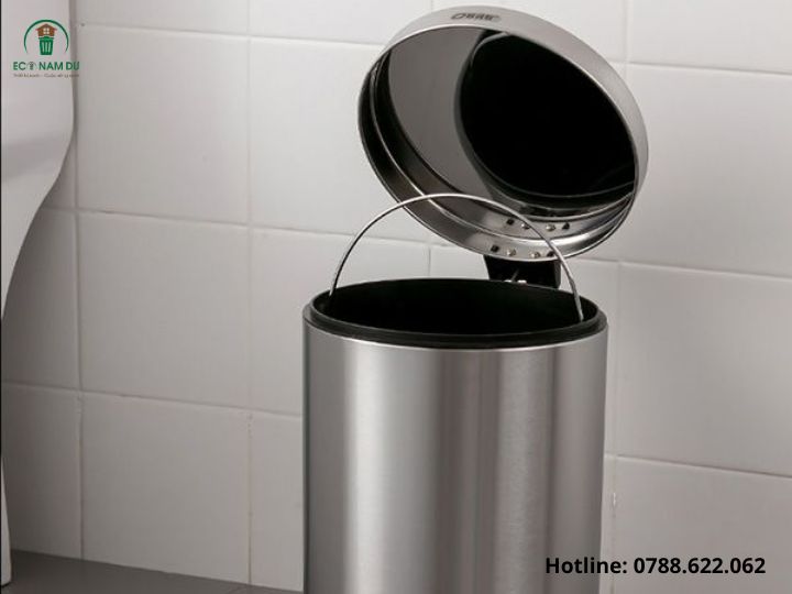 Thùng rác inox đạp chân 7L Thung-rac-inox-dap-chan-7l-econamdu-2