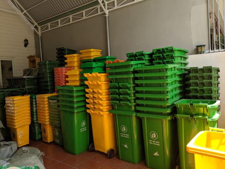 Thung-rac-binh-tan-eco-nam-du-8