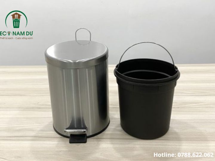 Thung-rac-inox-dap-chan-tron-8l-econamdu-1