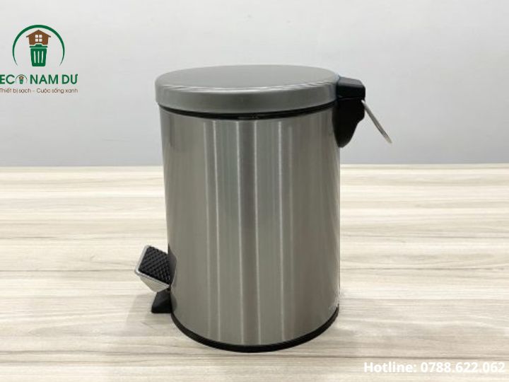 Thung-rac-inox-dap-chan-tron-8l-econamdu-3