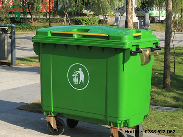Thung-rac-nhua-660l-10