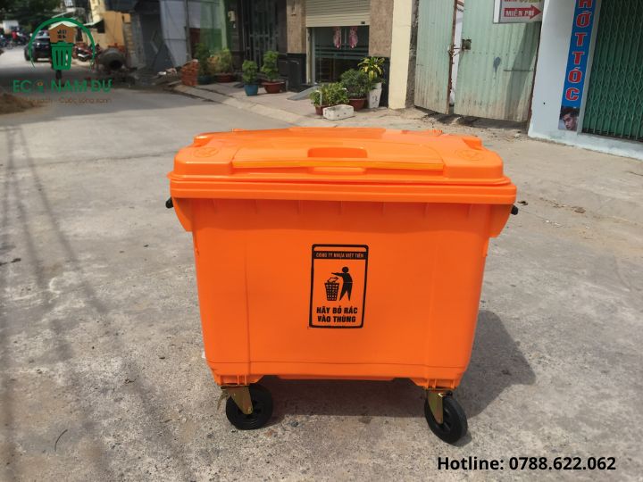 Thung-rac-nhua-660l-9