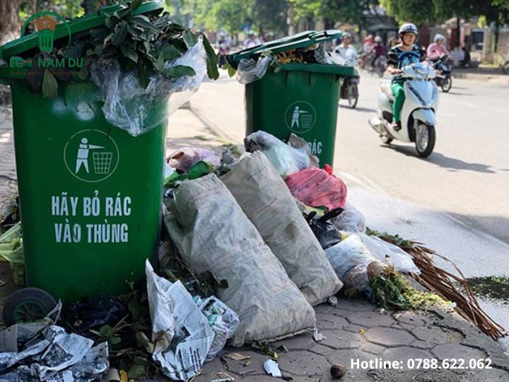 Thung-rac-huyen-nha-be-eco-nam-du