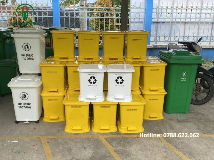 Thung-rac-quan-12-eco-nam-du-8