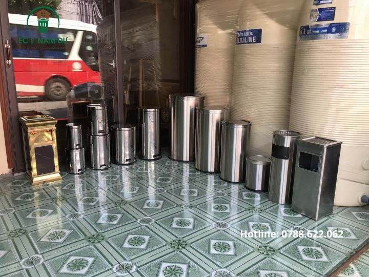 Thung-rac-quan-7-eco-nam-du-9