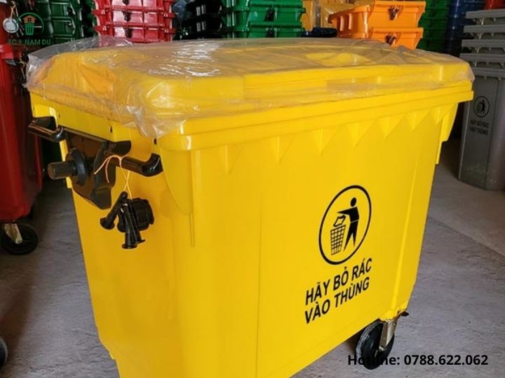 Thung-rac-y-te-660-lit-econamdu-3